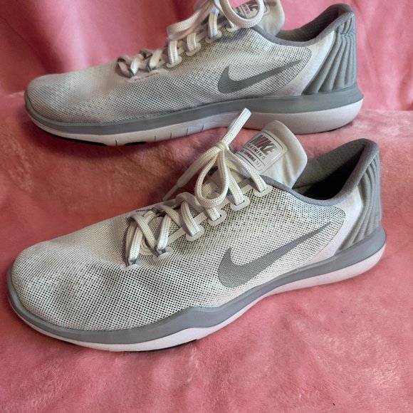 Nike Flex Supreme TR5 - Picture 1 of 3